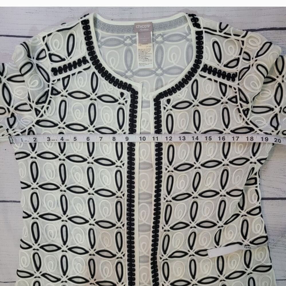 Chico's Black and White Geometric Jacket - Picture 5 of 9
